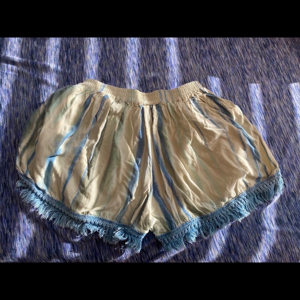 Cute cover up stretchy shorts